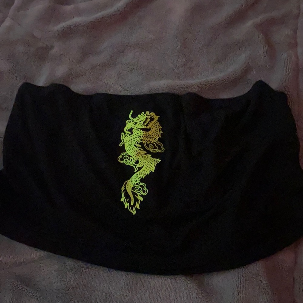 Size XXS shein crop top! Also suitable for XS.